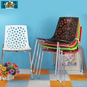 特价创意宜家塑料椅子靠背家用餐椅简约现代人体工学椅洽谈个性椅